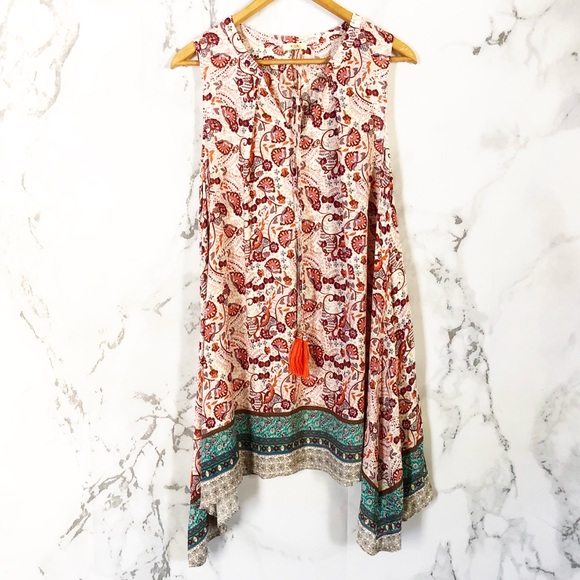 Dresses & Skirts - Floral Handkerchief Swing Dress